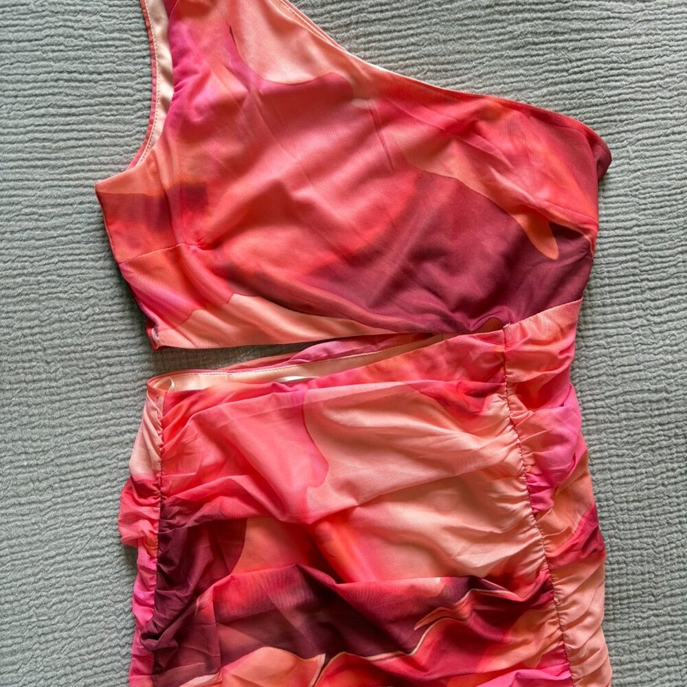 Hello Molly - One Shoulder Mesh Maxi Dress Red/Pink - Picture 4 of 5